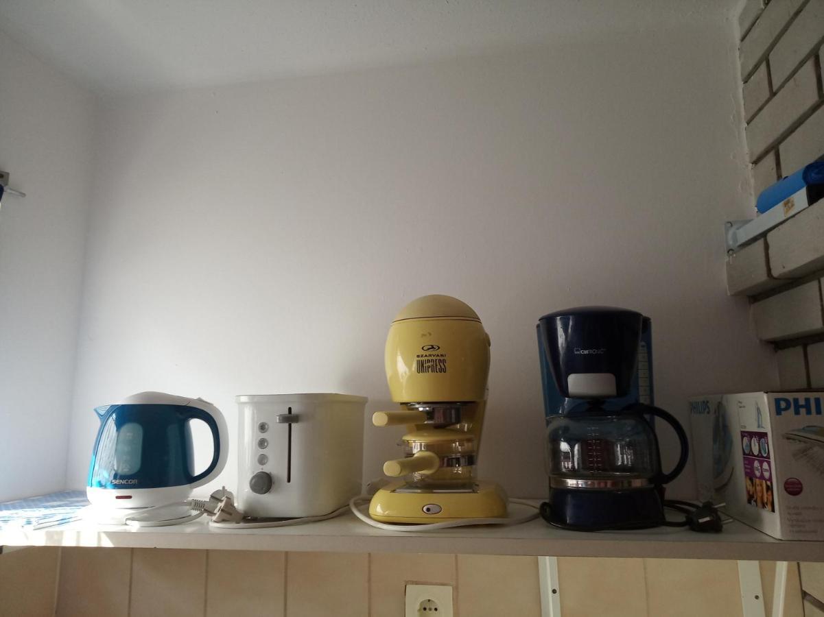 Bazsi Apartman Hajdúszoboszló Buitenkant foto