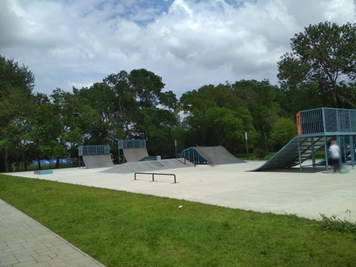 Bazsi Apartman Hajdúszoboszló Buitenkant foto
