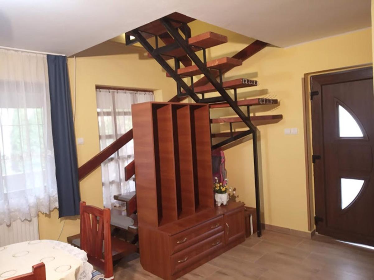 Bazsi Apartman Hajdúszoboszló Buitenkant foto