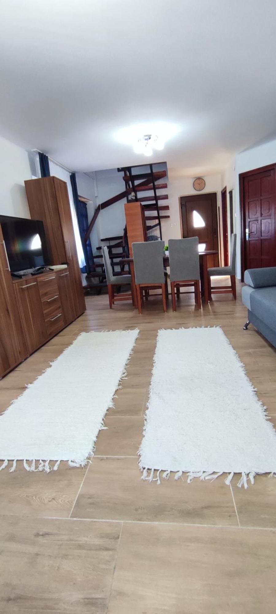 Bazsi Apartman Hajdúszoboszló Buitenkant foto