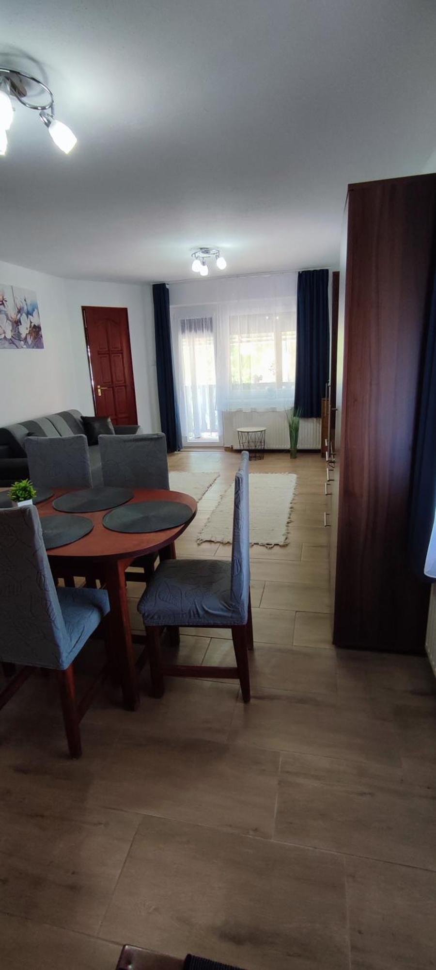 Bazsi Apartman Hajdúszoboszló Buitenkant foto
