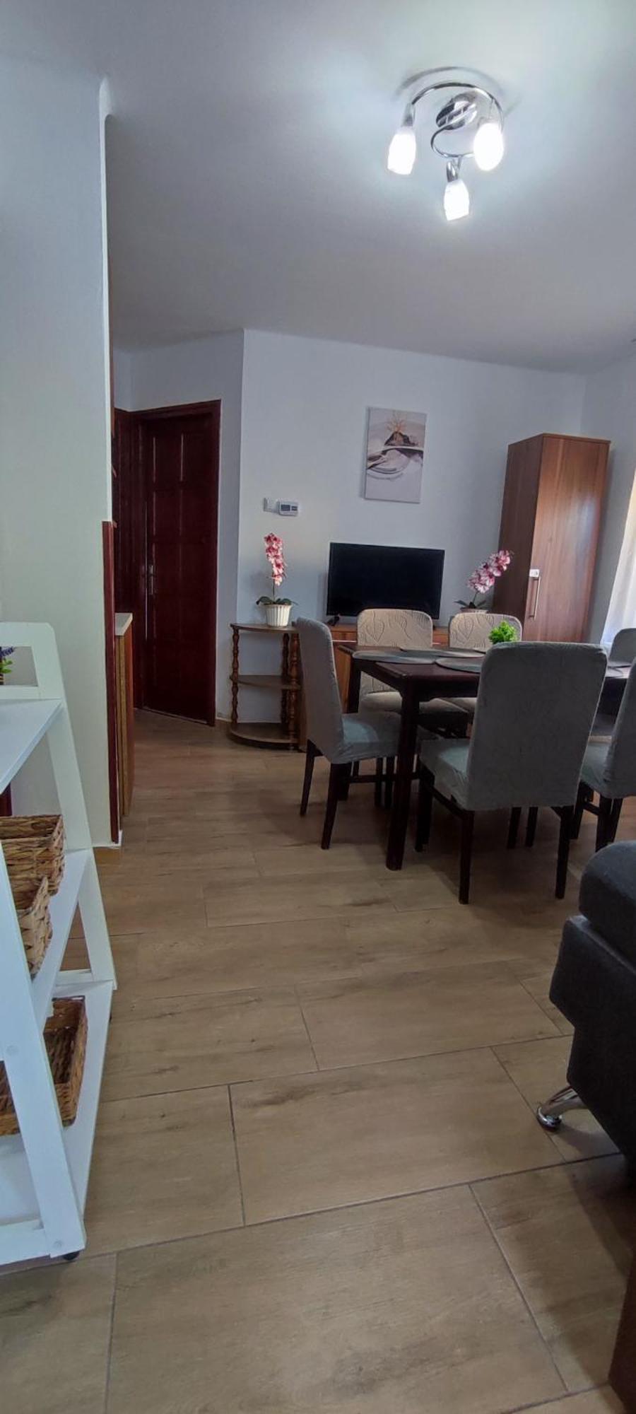Bazsi Apartman Hajdúszoboszló Buitenkant foto